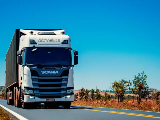 Logistics Tracker